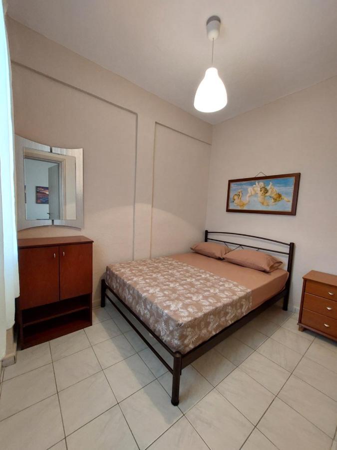 Athina Vourvourou Apartments ภายนอก รูปภาพ