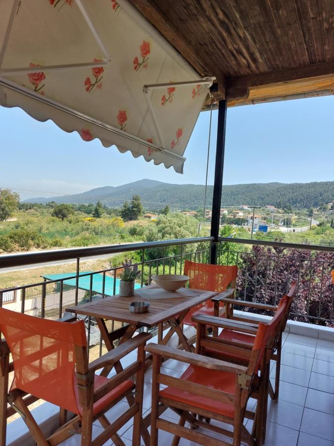 Athina Vourvourou Apartments ภายนอก รูปภาพ