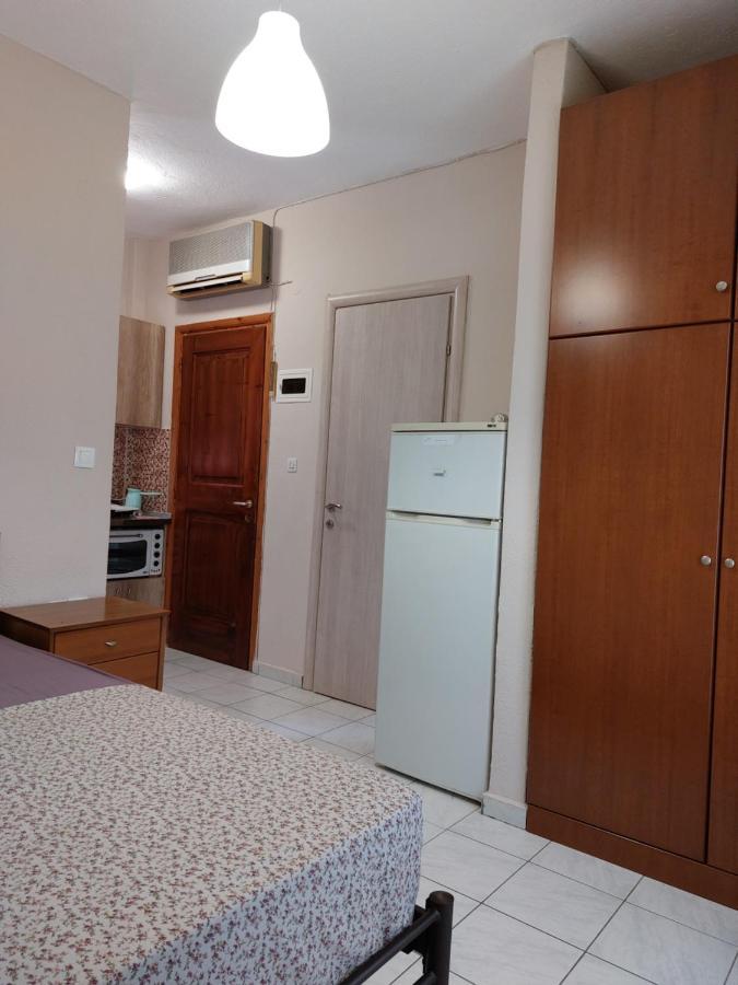 Athina Vourvourou Apartments ภายนอก รูปภาพ
