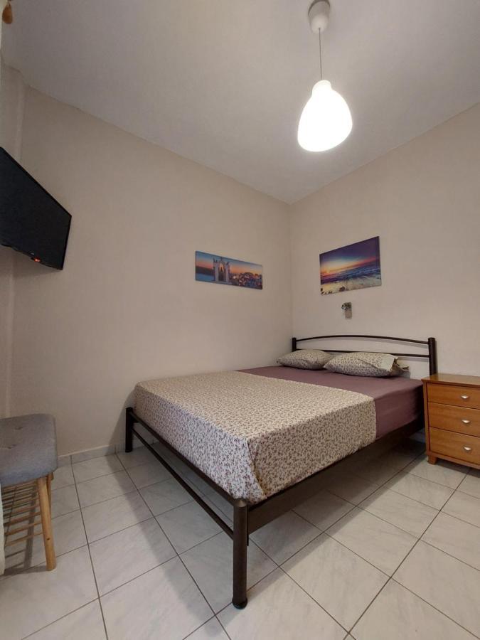 Athina Vourvourou Apartments ภายนอก รูปภาพ