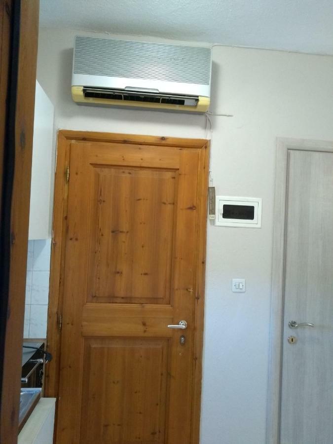 Athina Vourvourou Apartments ภายนอก รูปภาพ